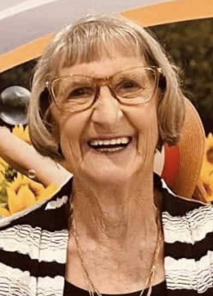 Photo of Maureen Smith